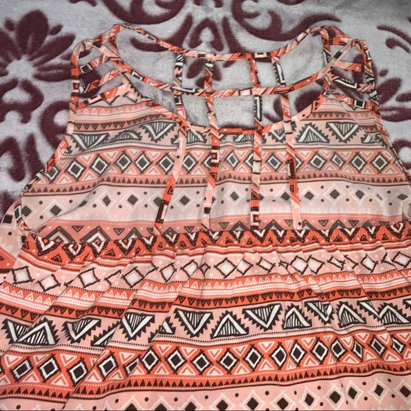Orange patterned top - Picture 3 of 3